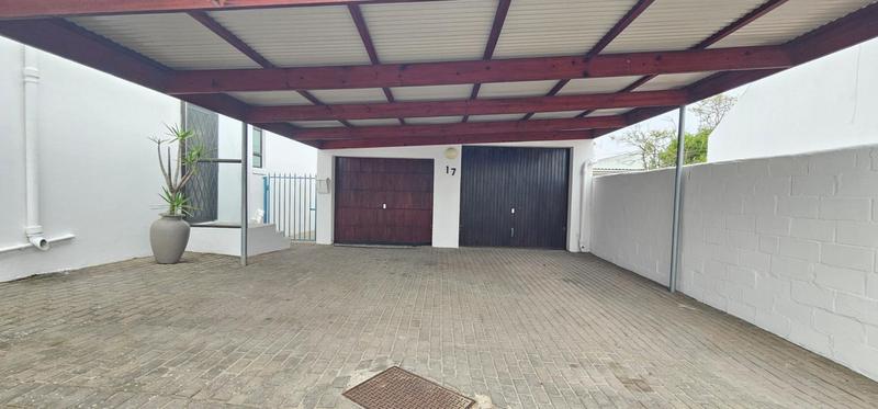 3 Bedroom Property for Sale in Country Club Western Cape
